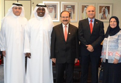 الوزير ميرزا يستقبل مجلس الادارة الجديد ل‍جمعية البحرين للتدريب وتنمية الموارد البشرية
