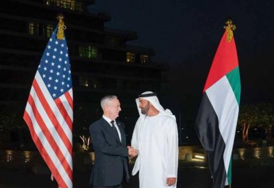 ولي عهد أبوظبي يلتقي وزير الدفاع الأميركي