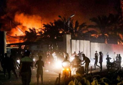 قائمتا الصدر والعامري تطالبان العبادي بالاستقالة "فورا"