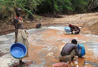 عملية نوعية للإنتربول في السودان تنقذ "رقيق الذهب"