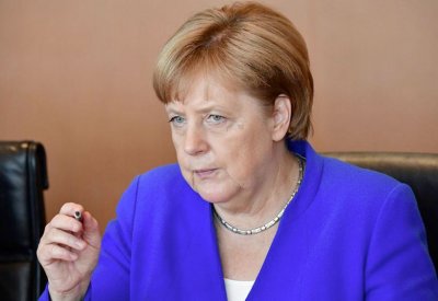 ميركل: لا يمكننا تجاهل حدوث هجوم كيمياوي في سوريا