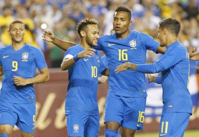 البرازيل تسحق السلفدور وديا 5-صفر