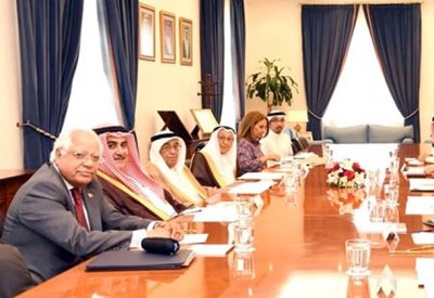 سمو الشيخ محمد بن مبارك يترأس اجتماع مجلس أمناء جائزة عيسى لخدمة الإنسانية