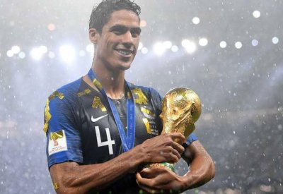ريال مدريد يرفض الإغواء من "الشياطين الحمر" لضم فاران