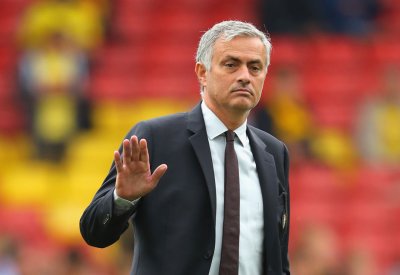 مورينيو يفقد صبره ويحتج لدى إدارة مانشستر يونايتد