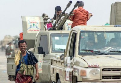 الجيش اليمني يتقدم بالحديدة ويحاصر الميليشيات من 3 جهات