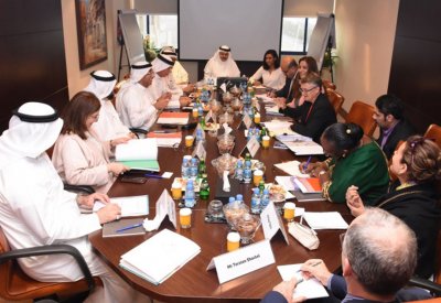 "الغرفة" تبحث مع منظمة العمل الدولية قوانين العمل والعمال في البحرين