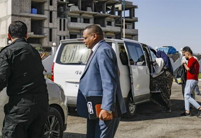 مسؤول كردي يحذر: لا يمكننا احتجاز الدواعش الأجانب للأبد