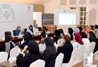 برنامج الاستشارات الانتخابية يبدأ جلسات الاستشارات العامة للمقبلات على الترشح