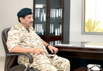 "القائد العام" يقوم بجولة ميدانية تفقدية لعدد من وحدات قوة دفاع البحرين