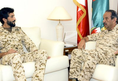 القائد العام يستقبل قائد الحرس الملكي