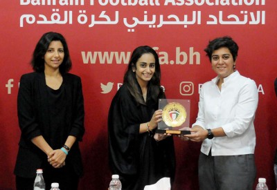 اللجنة النسائية بالاتحاد الكويتي تلتقي الأمين العام ورئيسة اللجنة النسائية باتحاد الكرة