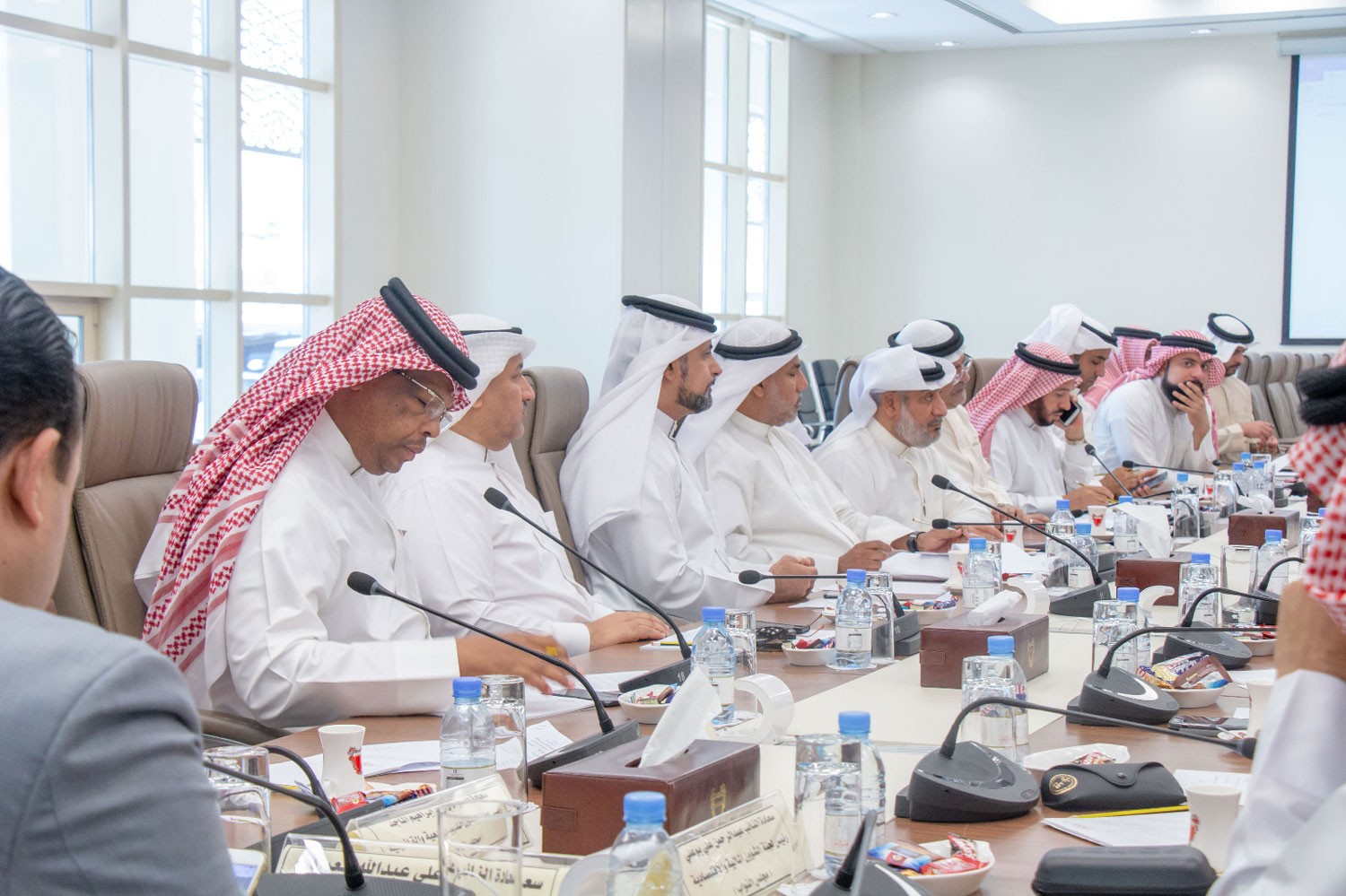 وفد النواب بالتقاعد: رؤية جديدة ووضع ضوابط ورقابة مباشرة على التامين الاجتماعي