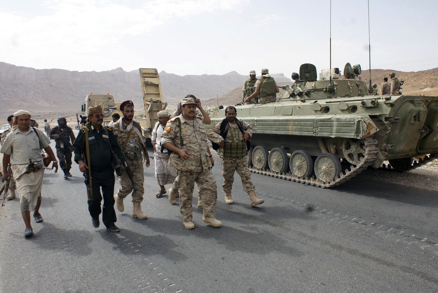 الجيش اليمني يعثر على مخزن أسلحة في باقم بصعدة