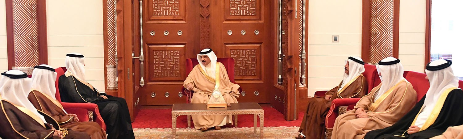 جلالة الملك يشيد بالعلاقات الأخوية التاريخية بين البحرين والسعودية