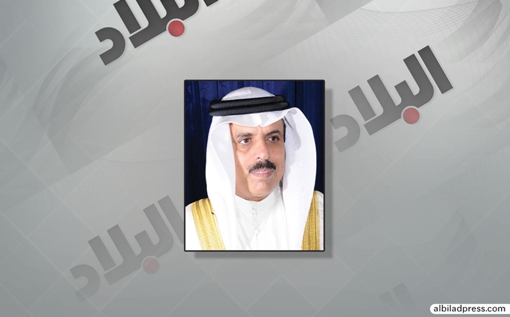 وزير التربية يوجه إلى اختصار الطابور الصباحي خلال فترة ارتفاع الحرارة والرطوبة