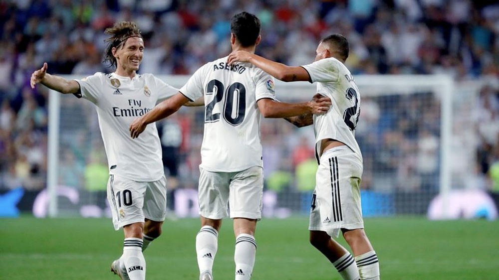 تقنية الفيديو تمنح ريال مدريد فوزاً صعباً على إسبانيول