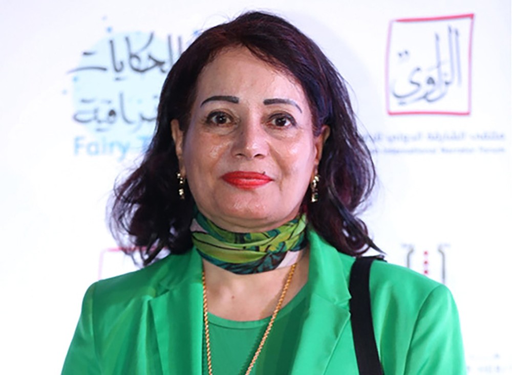 تكريم أنيسة فخرو لإبداعاتها في الحكاية الشعبية