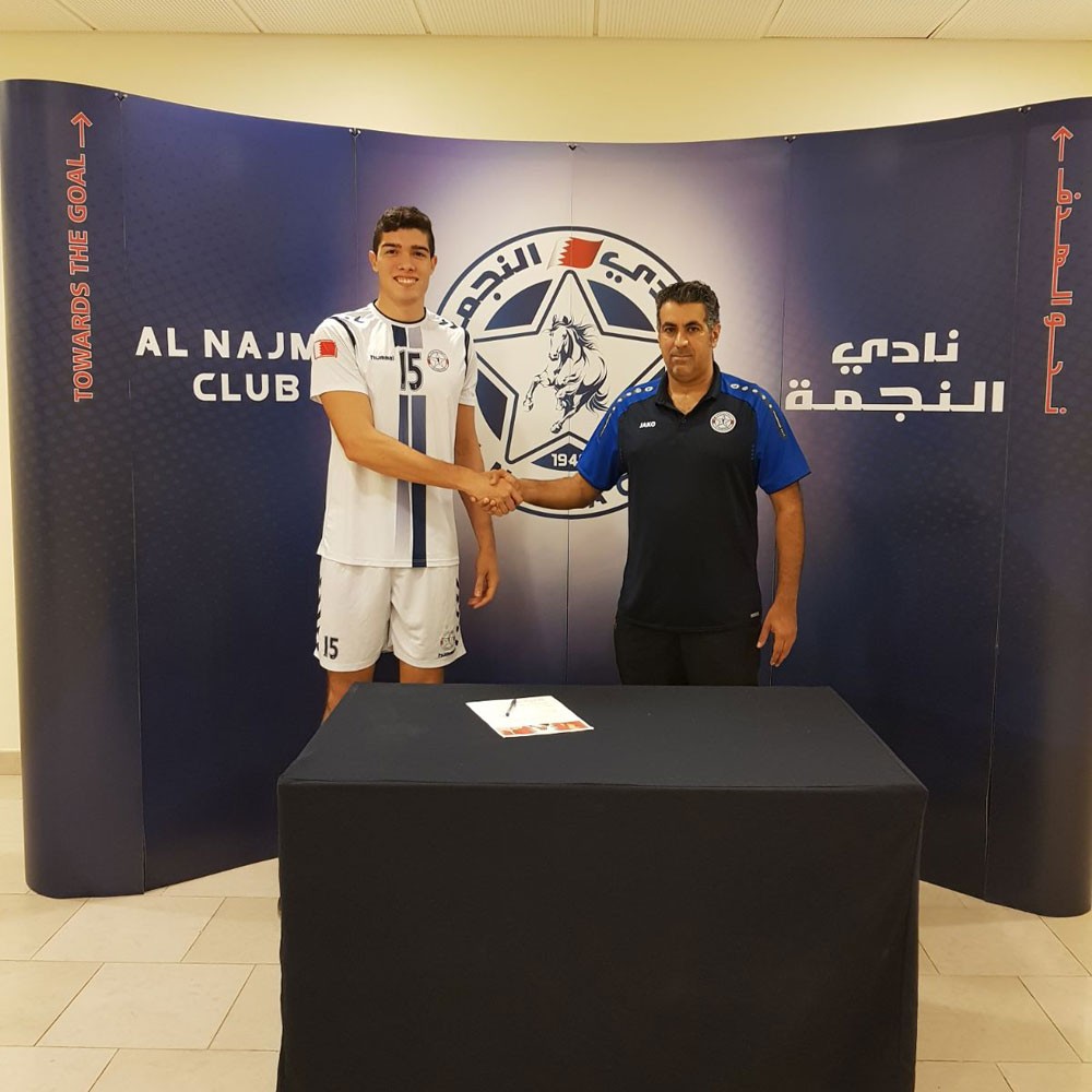 طائرة النجمة تضم البرازيلي كاراشوك رسميا
