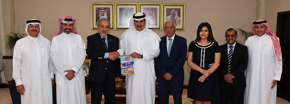 الدوسري يبحث مع محافظ أندية الروتاري تعزيز جهود العمل التطوعي
