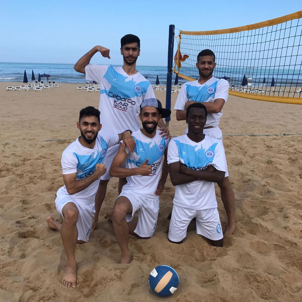 الرفاع يواصل التدريبات في الجزائر واليوم ينهي التحضيرات