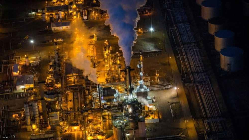  النفط يرتفع بسبب "تداعيات العقوبات"