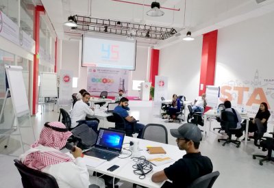 "الصناعة" تستعرض مجموعة من الفرص الاستثمارية الواعدة