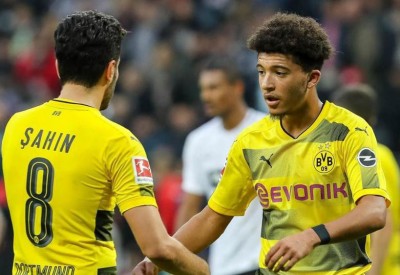 دورتموند يمدد عقد "عثمان ديمبلي" الجديد 4 مواسم