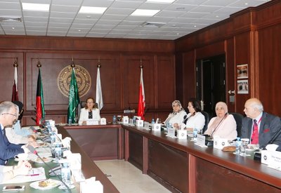 جامعتا الخليج والأمريكية تناقشان أولويات الرعاية الصحية في الشرق الأوسط