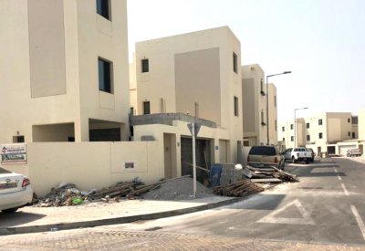 الاسكان ترصد مخالفات عديدة لتعديلات عشوائية وغير مرخصة بوحدات مشروع اللوزي الإسكاني