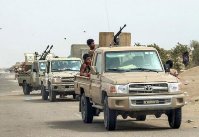 الجيش يحاصر باقم ومقتل عشرات الحوثيين بينهم قياديون