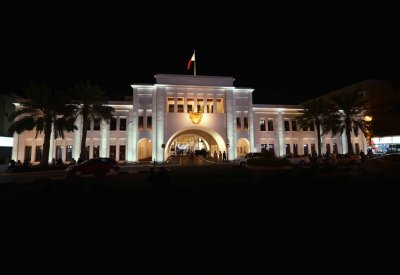 فعالية "الخامسة بتوقيت الباب" تستكمل نشاطها في باب البحرين