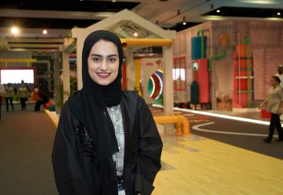 الإماراتية جواهر الهرمودي تصل ماضي الإمارات بحاضرها