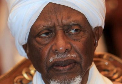 الملك سلمان يأمر بتنفيذ وصية سوار الذهب ودفنه بالمدينة