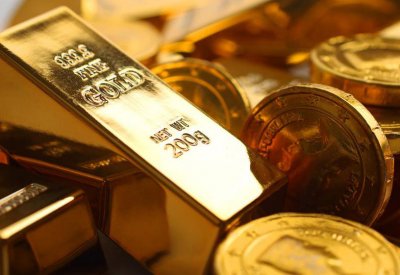 ثالث أسبوع رابح للذهب بدعم من هبوط الدولار