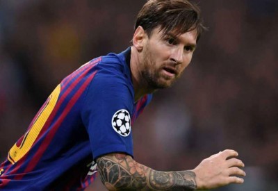  برشلونة يطمئن مشجعيه بعد إصابة ميسي: لا داعي للذعر