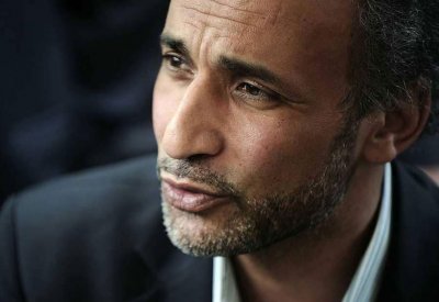  حفيد مؤسس الإخوان يعترف بإقامة علاقة مع امرأتين "بالتراضي"