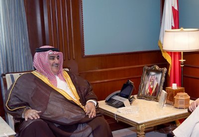 وزير الخارجية يستقبل المدير العام والرئيس التنفيذي للمعهد الدولي للدراسات الاستراتيجية (IISS)