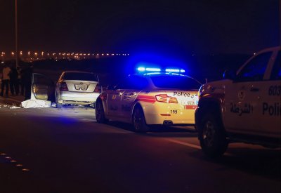 بالصور : وفاة شاب بحريني و إصابة خليجيين في حادث مروري
