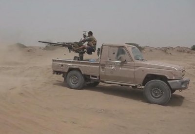 اليمن.. الجيش يدفع بتعزيزات إلى محيط الحديدة