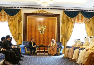 سمو رئيس الوزراء يستقبل وزير الدولة لشئون الدفاع السنغافوري
