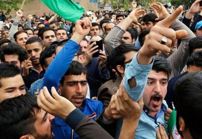 الحفاة سيطيحون بالنظام إن تمردوا