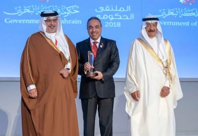 وزارة الأشغال تحصد جائزة التميز في التواصل مع العملاء