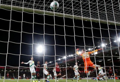 بورنموث يصل إلى دور الثمانية في كأس الرابطة الإنجليزية