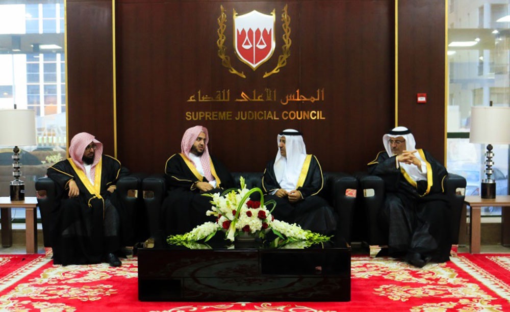 وفد قضائي سعودي يزور المجلس الأعلى للقضاء