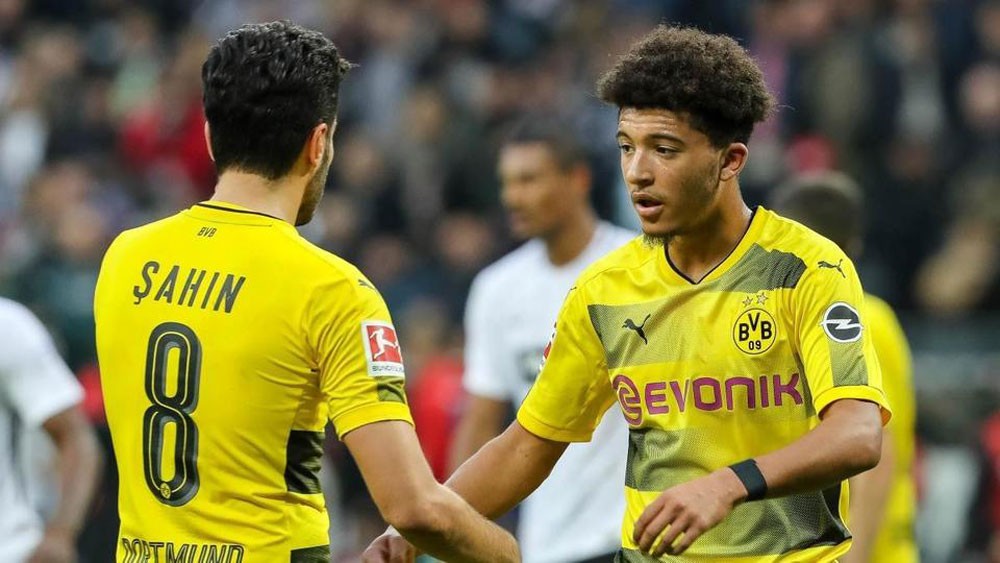 دورتموند يمدد عقد "عثمان ديمبلي" الجديد 4 مواسم