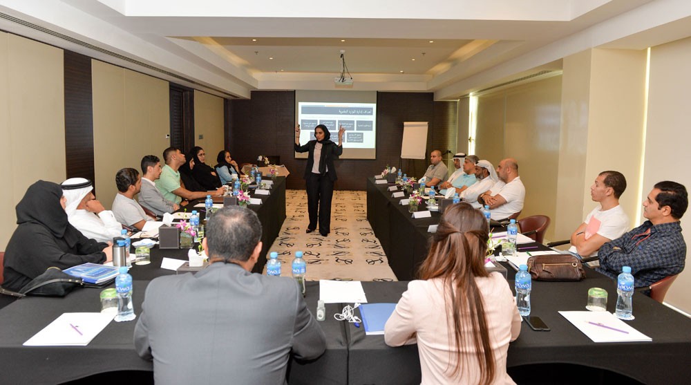 الأكاديمية الأولمبية تنظم دورة "الموارد البشرية" بدبلوم الإدارة الرياضية المتقدم
