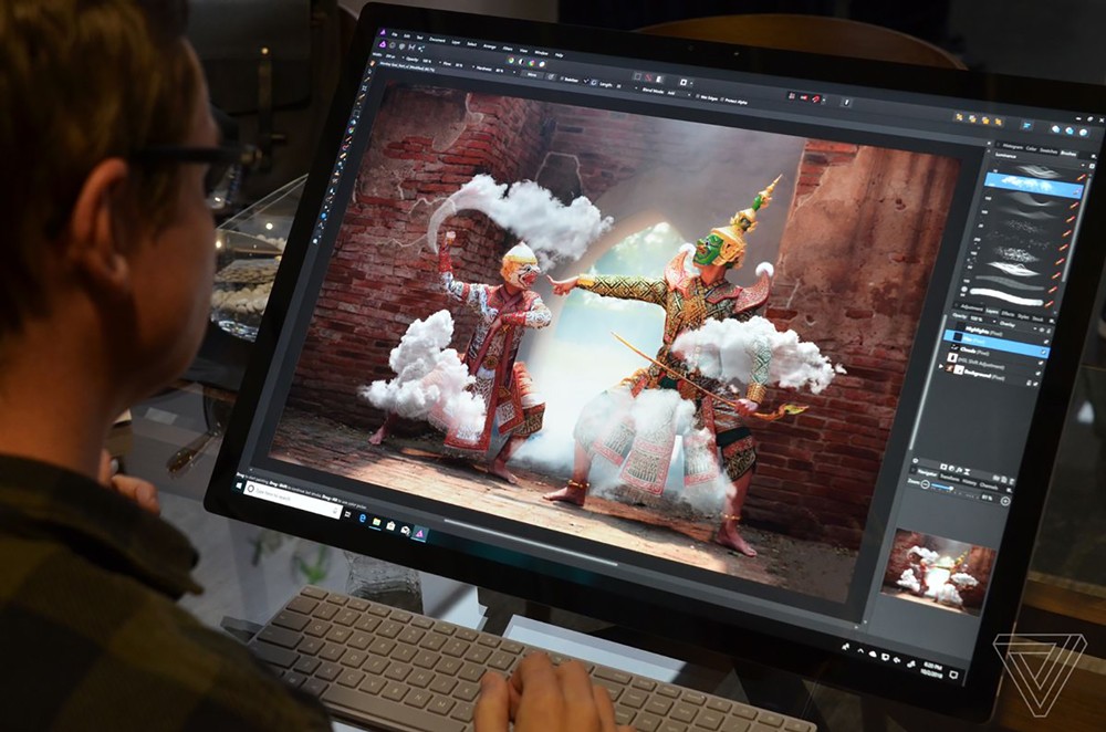 الإعلان رسميا عن Surface Studio 2 وسماعات الرأس اللاسلكية Surface Headphones