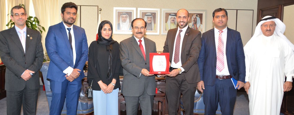 ميرزا يبحث مجالات التعاون في مجالات المباني الخضراء  
