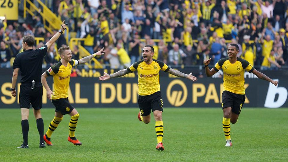 دورتموند يعزز صدارته بـ"هاتريك" باكو ألكاسير